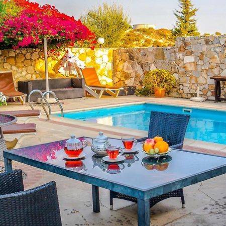 Amoroza Villa Pissouri Bagian luar foto